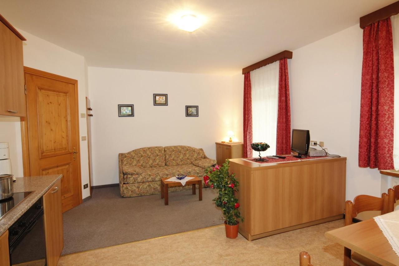 Appartamenti Lezuo Iris Arabba Habitación foto
